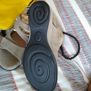 clarks tiffani aldora